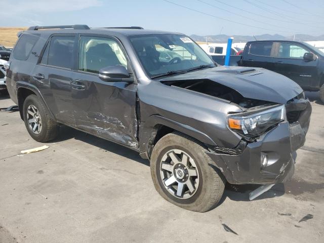 Photo 4 from auction – 2020 TOYOTA 4RUNNER SR with VIN JTEBU5JR6L5739478