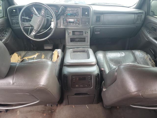 Photo 8 from auction – 2004 CHEVROLET AVALANCHE with VIN 3GNEC12T14G117878