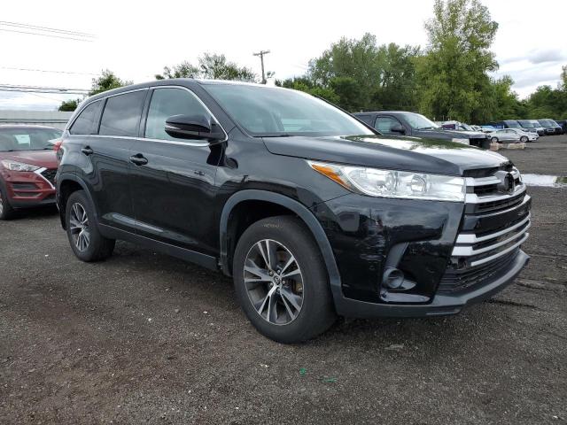 Photo 4 from auction – 2019 TOYOTA HIGHLANDER LE with VIN 5TDBZRFH0KS960533