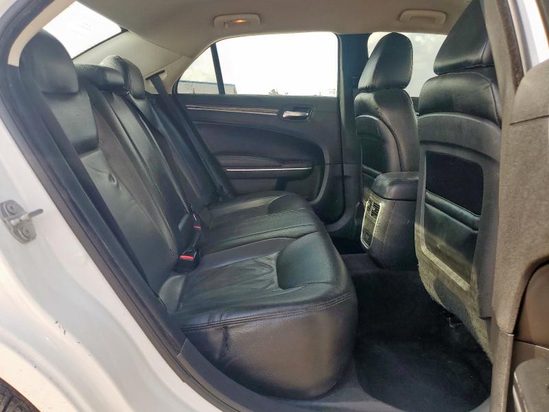 Photo 11 from auction – 2018 CHRYSLER 300 TOURIN with VIN 2C3CCARGXJH324701