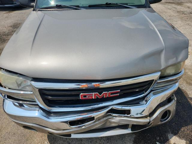 Photo 11 from auction – 2003 GMC NEW SIERRA with VIN 2GTEK19T931272591