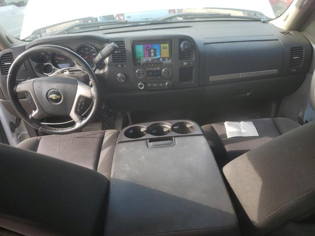 Photo 8 from auction – 2011 CHEVROLET SILVERADO with VIN 1GCRKSE04BZ243752