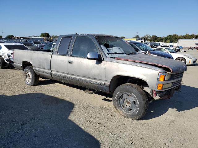 Photo 4 from auction – 1990 CHEVROLET SILVERADO with VIN 2GCFK29K7L1195883