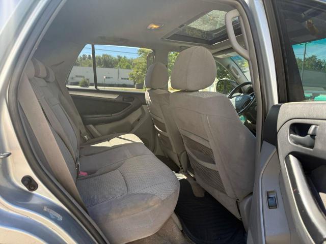 Photo 6 from auction – 2005 TOYOTA 4RUNNER SR with VIN JTEBT14R150053985
