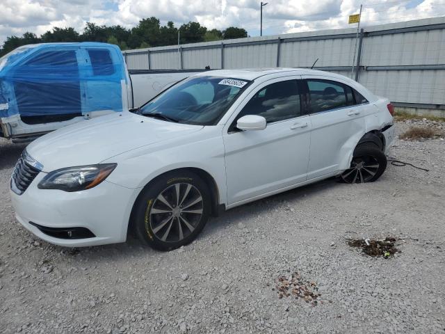 CHRYSLER 200 TOURING 2014 z numerem VIN 1C3CCBBB9EN197635 - Zdjęcie z aukcji