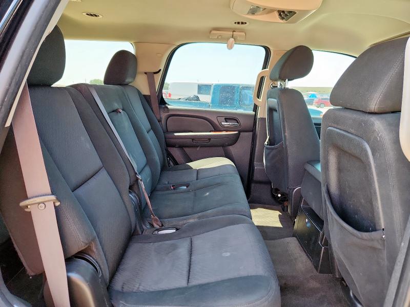 Photo 11 from auction – 2011 CHEVROLET TAHOE C150 with VIN 1GNSCAE07BR365585