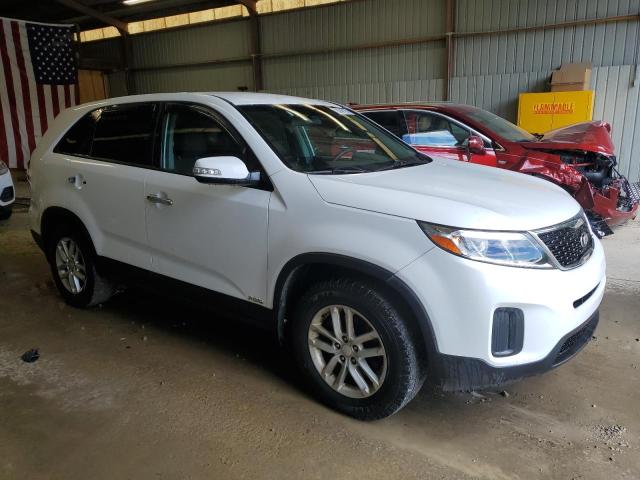 Photo 4 from auction – 2015 KIA SORENTO LX with VIN 5XYKTCA69FG639971