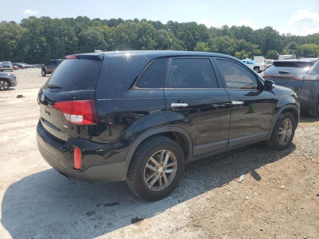 Photo 3 from auction – 2014 KIA SORENTO LX with VIN 5XYKT3A64EG428644
