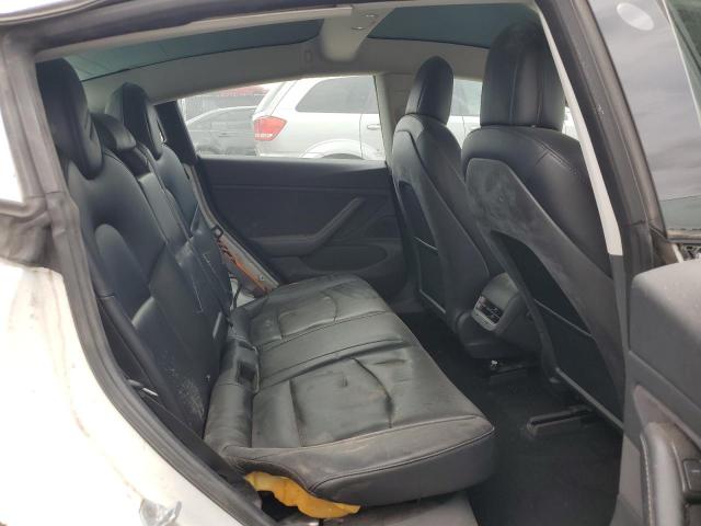 Photo 10 from auction – 2018 TESLA MODEL 3 with VIN 5YJ3E1EA8JF004354