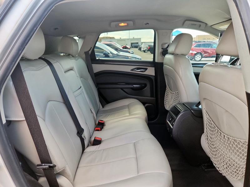 Снимка 11 от търг – 2013 CADILLAC SRX с VIN 3GYFNAE32DS648176
