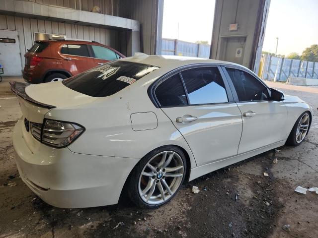 Photo 3 from auction – 2013 BMW 328 I with VIN WBA3A5C58DF358185