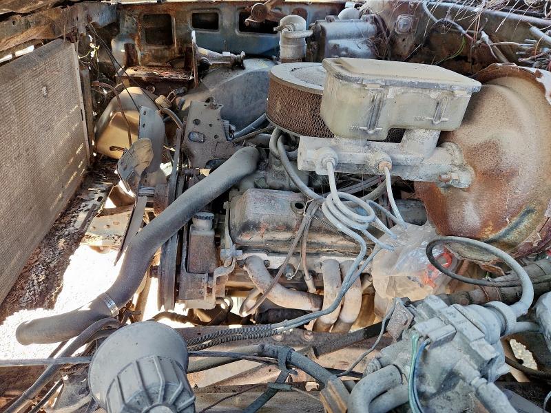 Photo 11 from auction – 1982 CHEVROLET K10 with VIN 1GCEK14H2CS171007