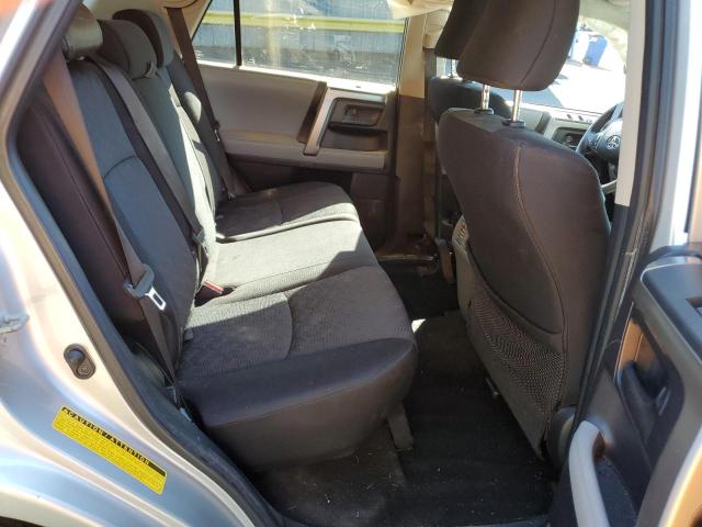Photo 11 from auction – 2010 TOYOTA 4RUNNER SR with VIN JTEBU5JR9A5024515