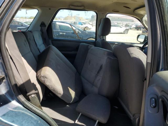Photo 10 from auction – 2005 FORD ESCAPE XLS with VIN 1FMYU02Z75DA05890