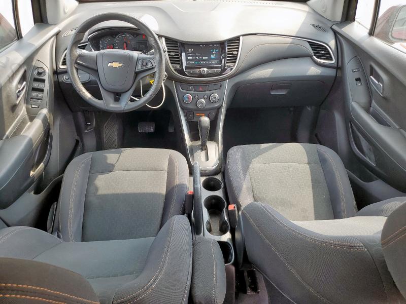 Photo 8 from auction – 2017 CHEVROLET TRAX LS with VIN 3GNCJNSB4HL273485