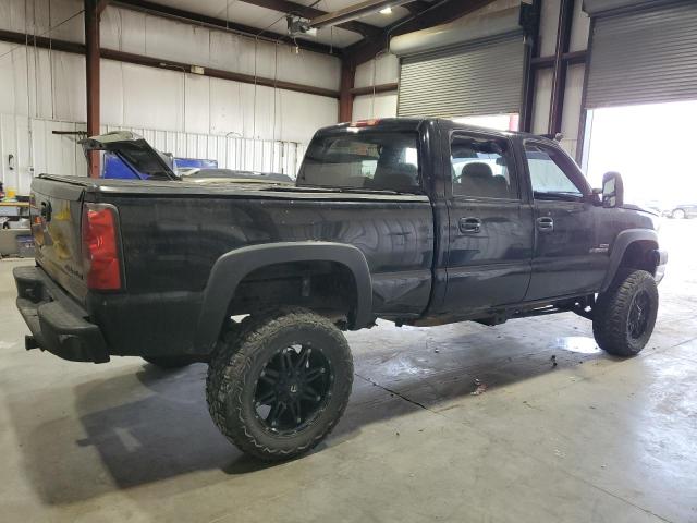 Photo 3 from auction – 2005 CHEVROLET SILVERADO with VIN 1GCHK23225F853171
