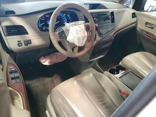 Photo 8 from auction – 2014 TOYOTA SIENNA XLE with VIN 5TDYK3DC6ES411989