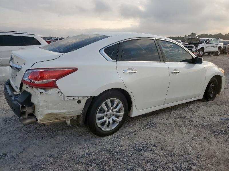 Photo 3 from auction – 2013 NISSAN ALTIMA 2.5 with VIN 1N4AL3AP1DC233811