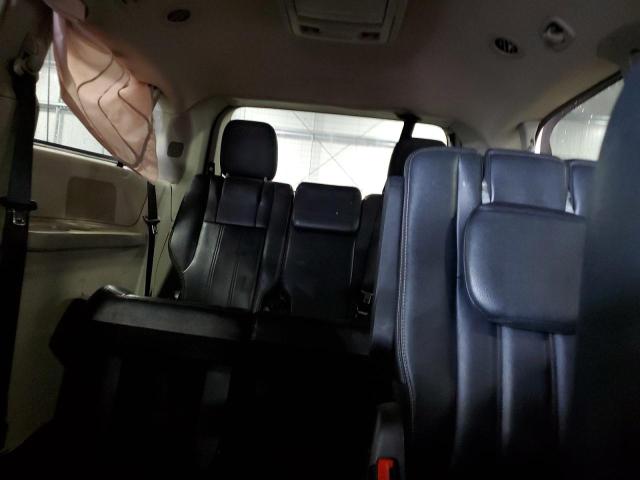 Photo 10 from auction – 2014 CHRYSLER TOWN & COU with VIN 2C4RC1BG6ER272810