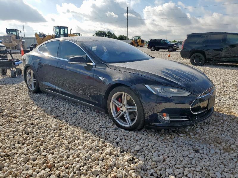 Photo 4 from auction – 2015 TESLA MODEL S P85D with VIN 5YJSA1H42FF083086
