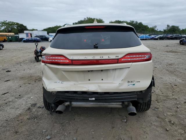 Photo 6 from auction – 2018 LINCOLN MKC RESERV with VIN 5LMTJ3DH4JUL00266
