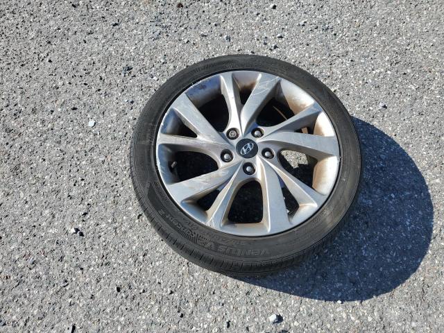 Photo 13 from auction – 2016 HYUNDAI VELOSTER with VIN KMHTC6AD9GU297874