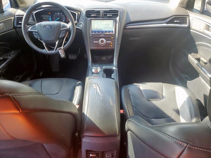 Photo 8 from auction – 2020 FORD FUSION TIT with VIN 3FA6P0K93LR117907