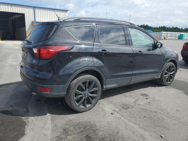 Photo 3 from auction – 2019 FORD ESCAPE SE with VIN 1FMCU9GD1KUB83916