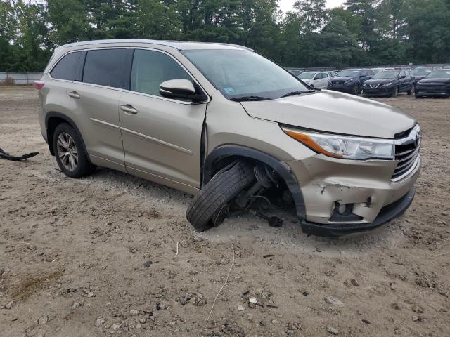 Photo 4 from auction – 2015 TOYOTA HIGHLANDER with VIN 5TDJKRFH1FS223881