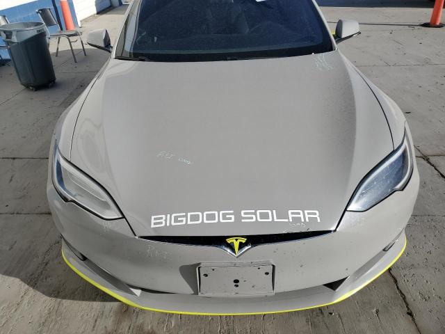 Photo 11 from auction – 2017 TESLA MODEL S with VIN 5YJSA1E44HF228801