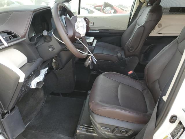 Photo 7 from auction – 2024 TOYOTA SIENNA LIM with VIN 5TDESKFC3RS137361