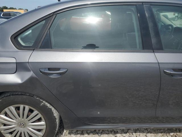 Photo 10 from auction – 2014 VOLKSWAGEN PASSAT S with VIN 1VWAP7A33EC037791