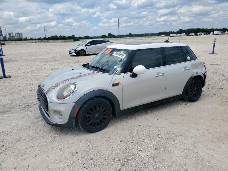 MINI COOPER 2016 with VIN WMWXU1C5XG2D09974 - Photo from auction