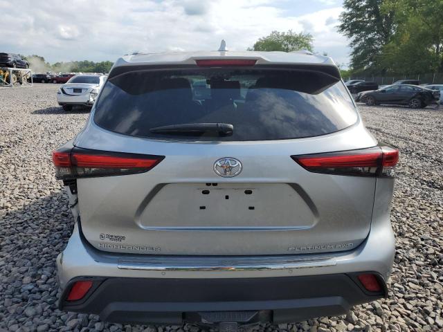 Photo 6 from auction – 2020 TOYOTA HIGHLANDER with VIN 5TDFZRBH6LS041547