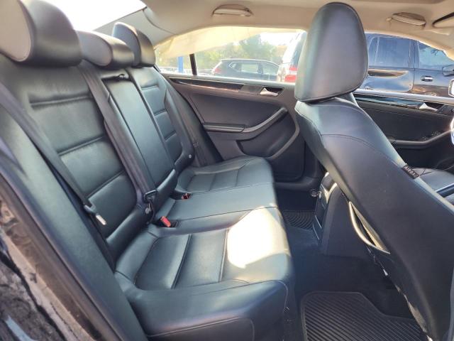 Photo 10 from auction – 2015 VOLKSWAGEN JETTA with VIN 3VWLA7AJXFM305650