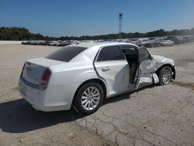 Photo 3 from auction – 2014 CHRYSLER 300 with VIN 2C3CCAAG2EH327884