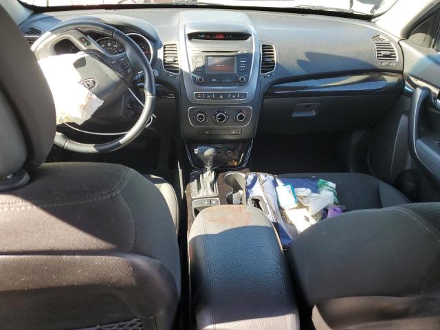 Photo 8 from auction – 2015 KIA SORENTO LX with VIN 5XYKT3A66FG604546