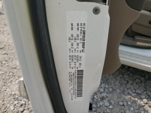 Photo 14 from auction – 2013 CHRYSLER TOWN & COU with VIN 2C4RC1GG2DR623901