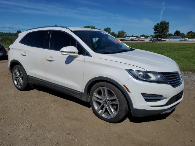 Photo 4 from auction – 2017 LINCOLN MKC RESERVE with VIN 5LMCJ3D98HUL12522