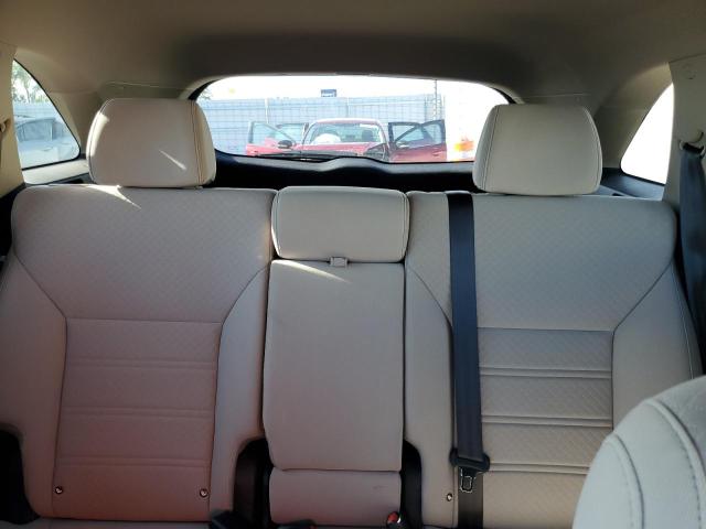 Photo 10 from auction – 2018 KIA SORENTO LX with VIN 5XYPGDA52JG403291