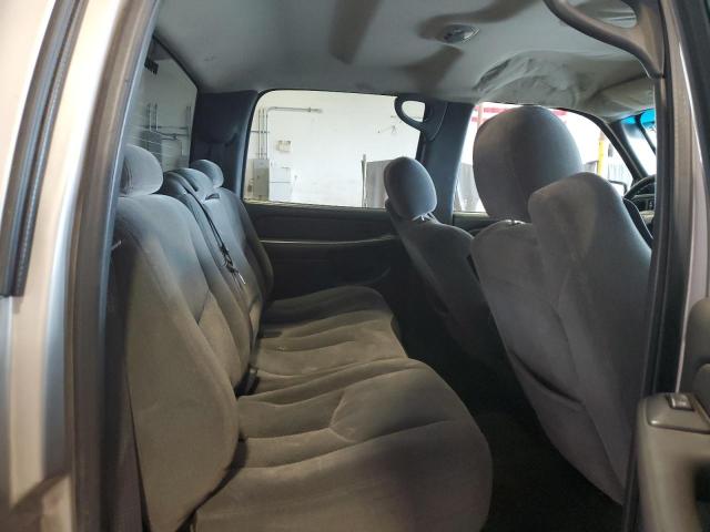 Photo 10 from auction – 2004 CHEVROLET SILVERADO with VIN 2GCEK13T741407349