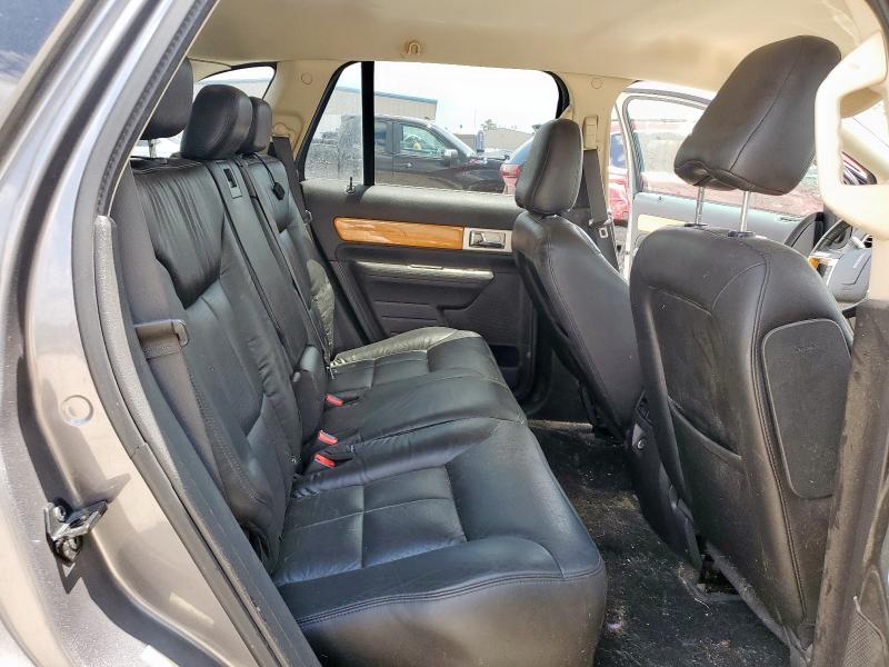 Photo 11 from auction – 2010 LINCOLN MKX with VIN 2LMDJ6JC5ABJ00542