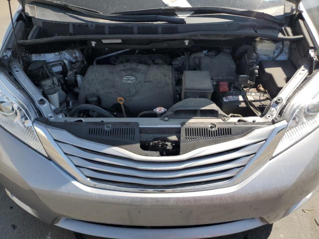 Photo 12 from auction – 2017 TOYOTA SIENNA LE with VIN 5TDKZ3DC9HS892083