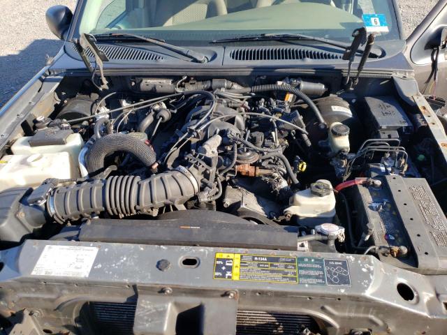 Photo 11 from auction – 2005 FORD EXPLORER S with VIN 1FMZU77K45UB73561