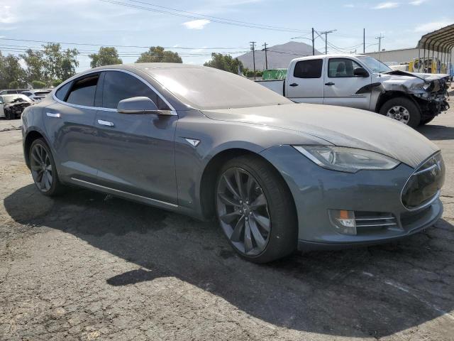 Photo 4 from auction – 2013 TESLA MODEL S with VIN 5YJSA1CP9DFP22630