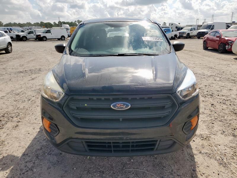 Photo 5 from auction – 2017 FORD ESCAPE S with VIN 1FMCU0F77HUB48734