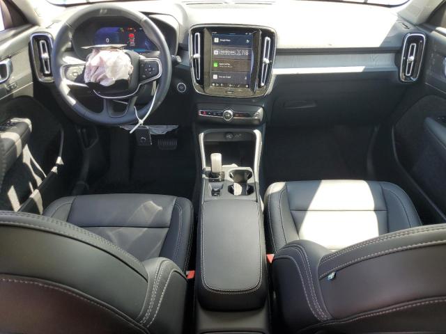 Photo 8 from auction – 2025 VOLVO XC40 CORE with VIN YV4L12UJXS2569628