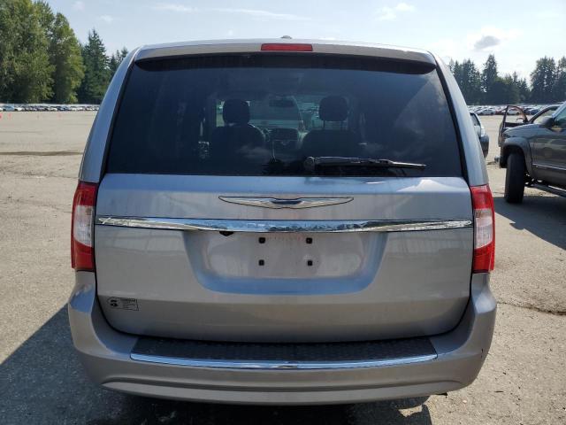 Photo 6 from auction – 2016 CHRYSLER TOWN & COU with VIN 2C4RC1BG2GR247499