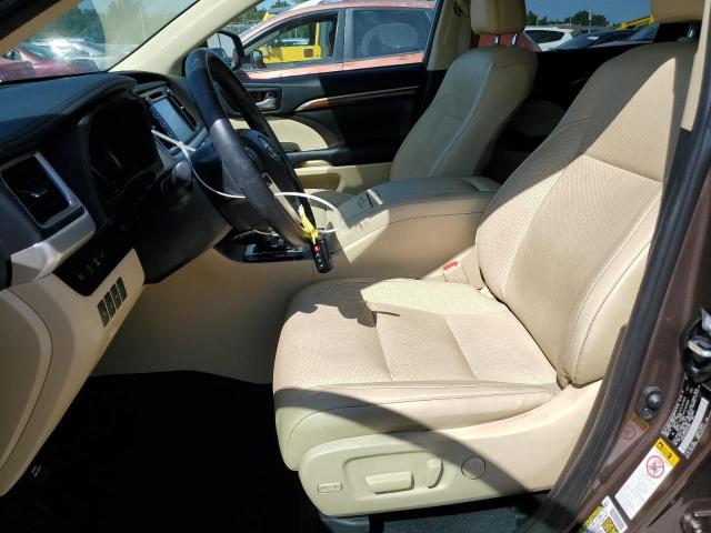 Photo 7 from auction – 2019 TOYOTA HIGHLANDER with VIN 5TDDZRFH1KS917604