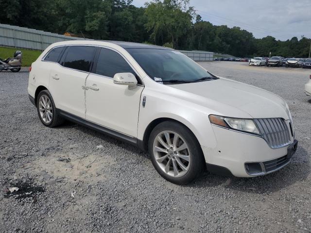 Photo 4 from auction – 2012 LINCOLN MKT with VIN 2LMHJ5AT9CBL50249